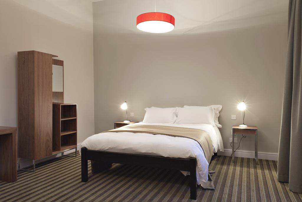 The Blue Boar Hotell Witney Eksteriør bilde